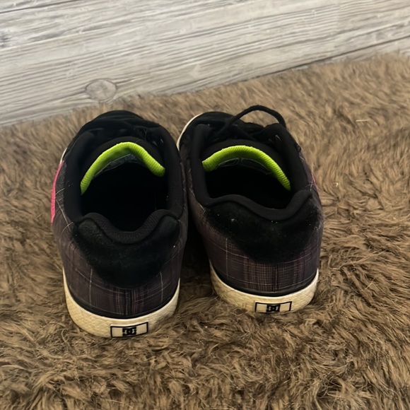 DC women’s chelsea shoe Sz 10 black - Picture 3 of 4